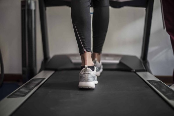 Pourquoi avoir un tapis d'éveil pour bébé chez soi ?