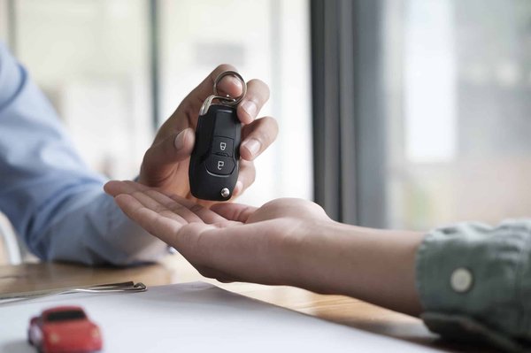 Vendre sa voiture sans se déplacer