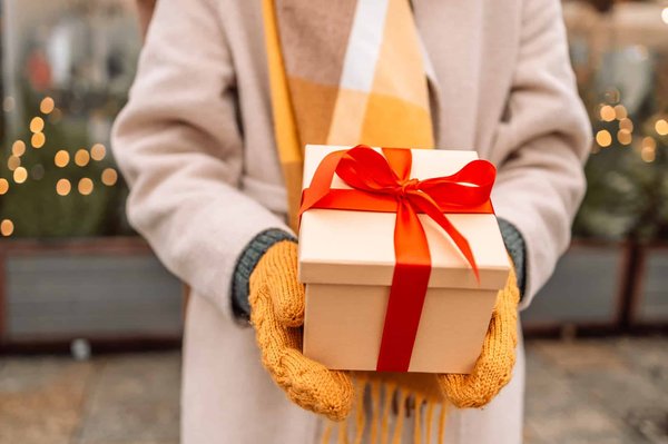 Naissance : quel cadeau offrir à une amie qui vient d'accoucher ?