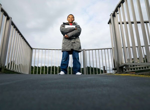 Garde-corps pour zones piétonnes : allier esthétique urbaine et sécurité